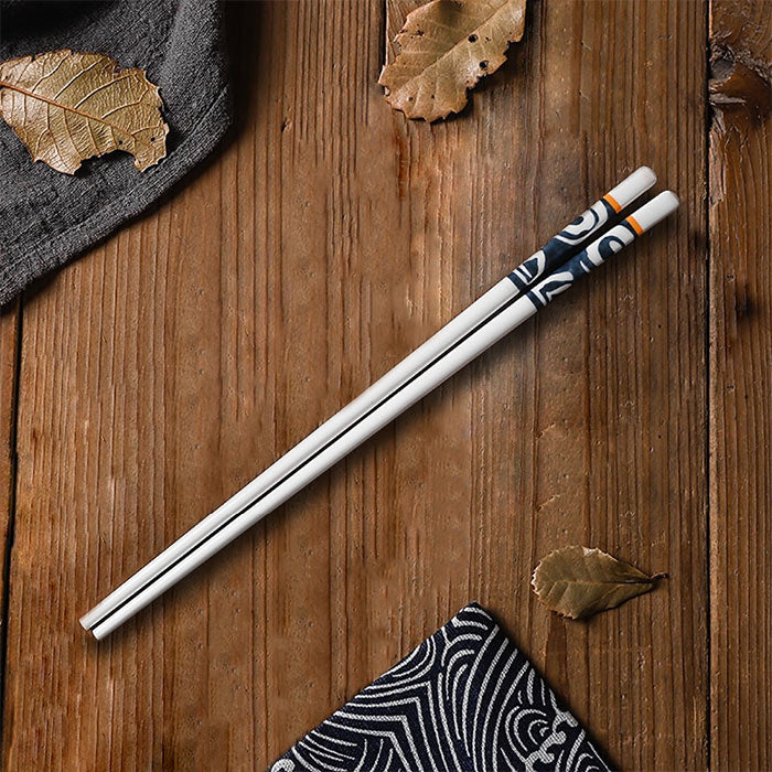 baguettes-chinoises-avec-illustration-bleues