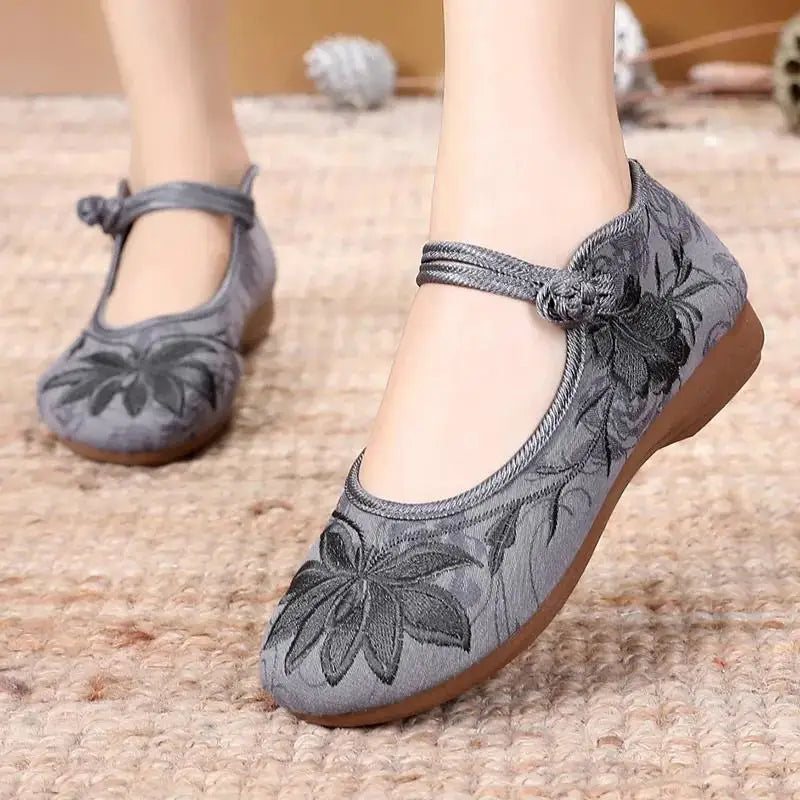 ballerines-chinoises-plates-slip-on-a2037