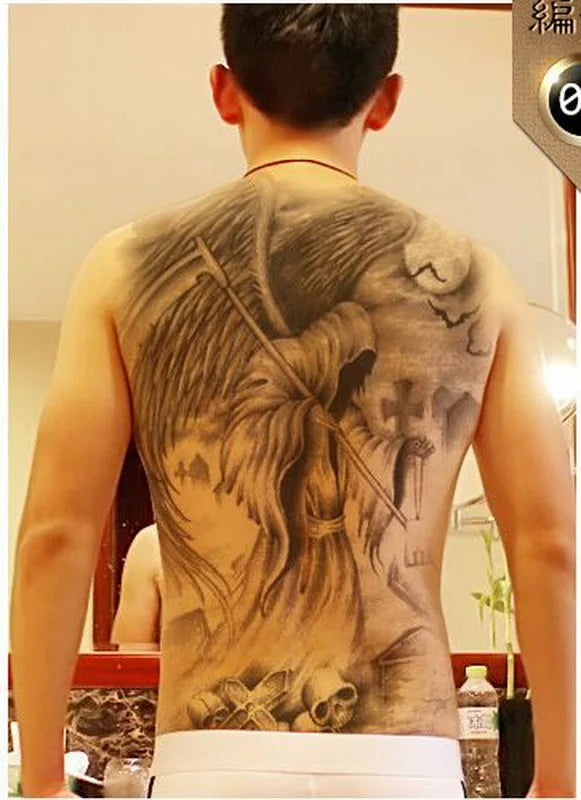 tatouage-chinois-dans-le-dos