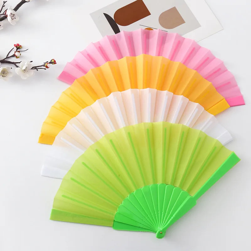 ventail-chinois-pliant-classique-plastique