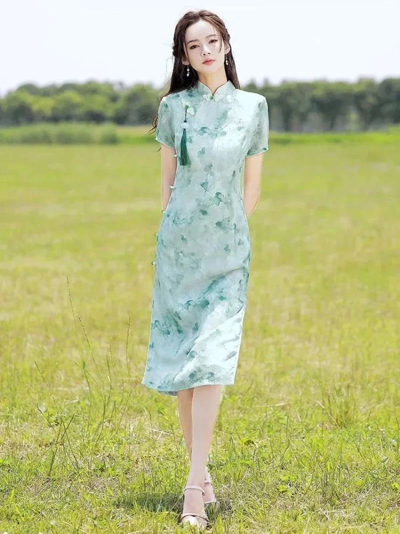 cheongsam-robe-dentelle-manche-courte