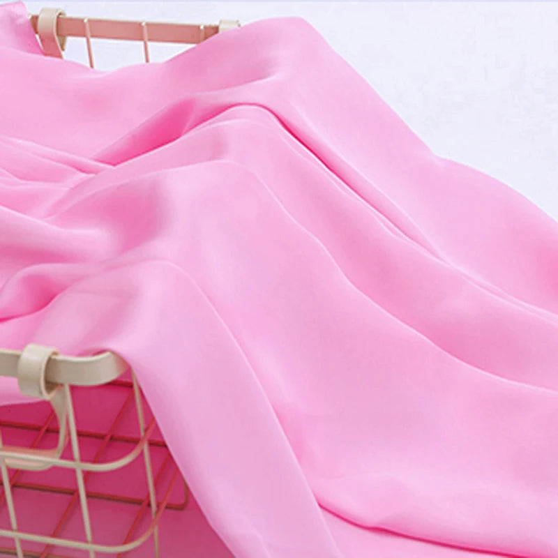 tissu-chinois-satin-soyeux-doux