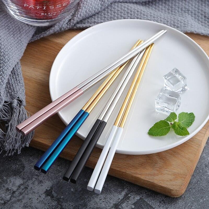 baguettes-chinoises-dorees-et-argentees