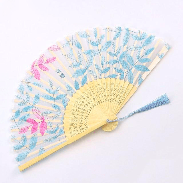 eventail-chinois-feuilles-de-printemps
