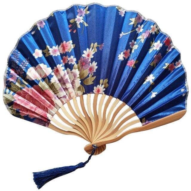 eventail-chinois-ondule-de-collection