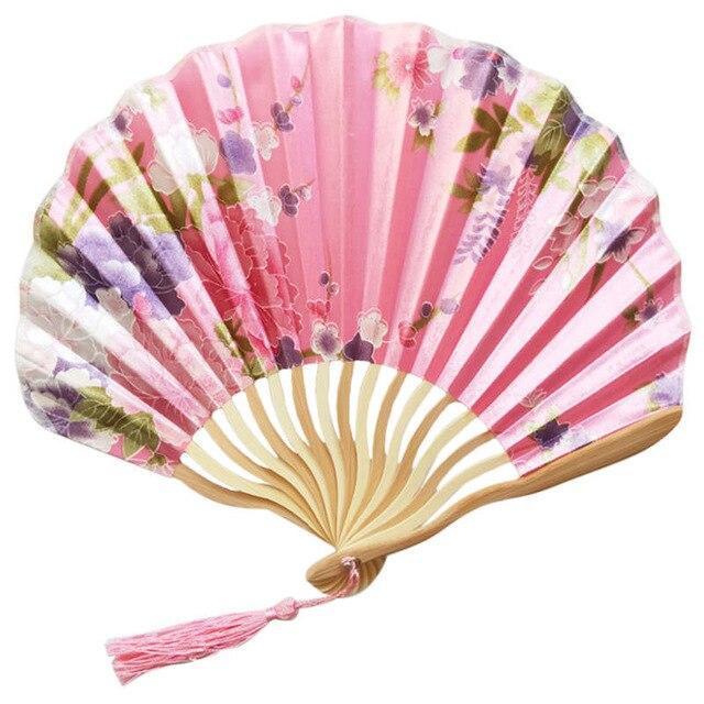 eventail-chinois-ondule-rose
