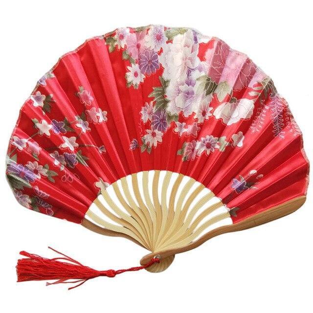 eventail-chinois-ondule-rouge
