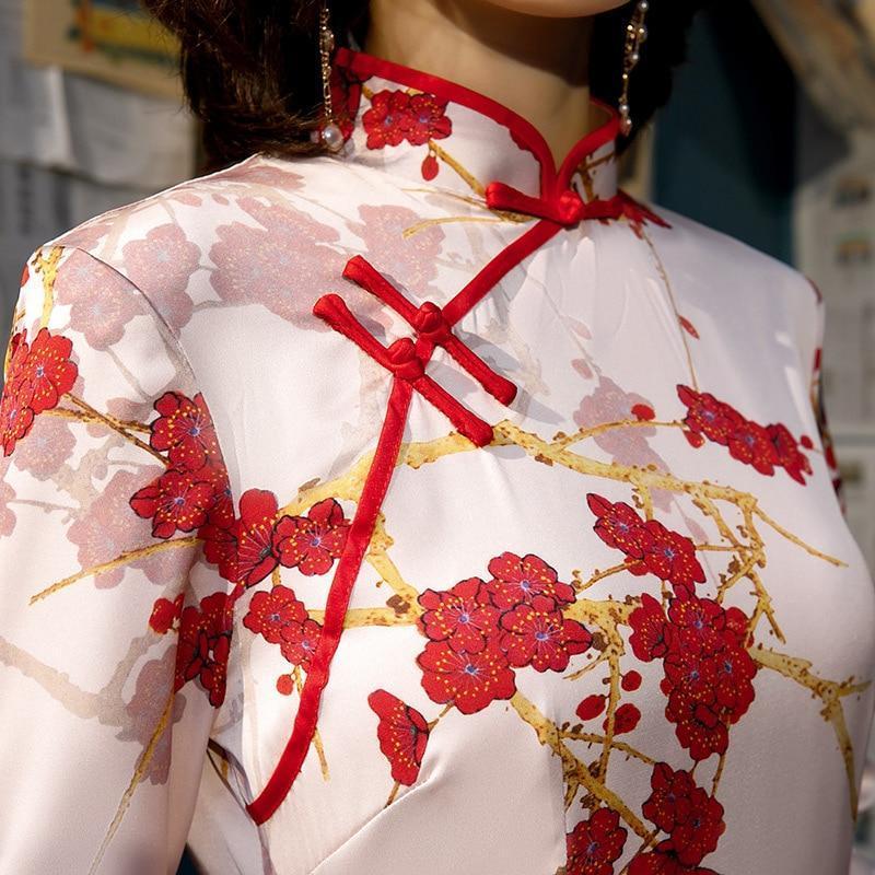 robe-chinoise-fleurs-rouges