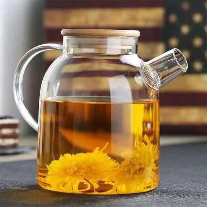 grande-theiere-chinoise-en-verre