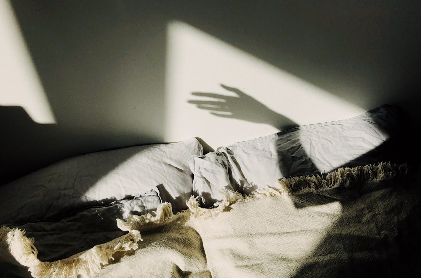 comment-faire-des-ombres-chinoises-guide-complet-pour-briller-dans-le-noir