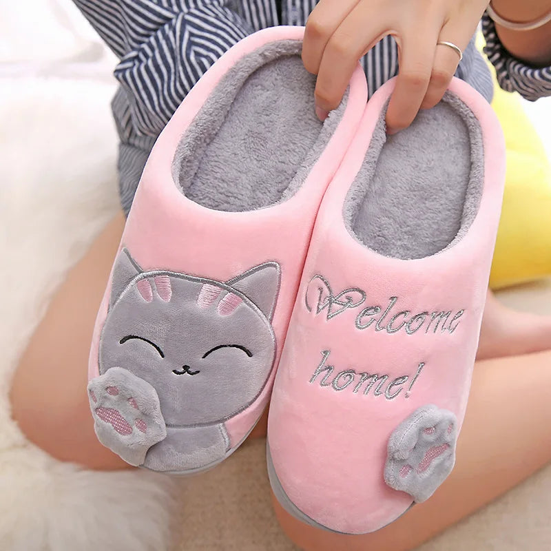 chaussons-chinois-peluche-chat