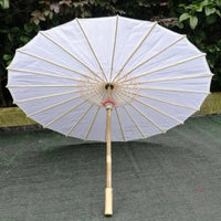 ombrelle-chinoise-noir-et-blanc