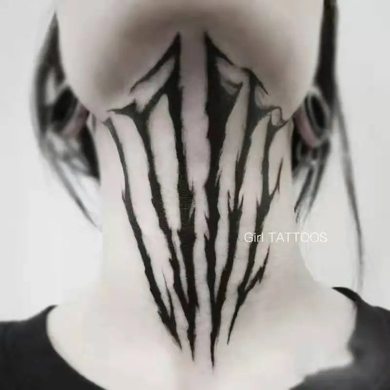 tatouage-chinois-sur-le-cou