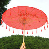 ombrelle-chinoise-dentelle-danse