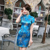 robe-chinoise-dragon-qipao-elegante