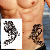 tatouage-dragon-chinois-astronaute