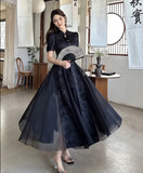 robe-chinoise-noire-style-qipao