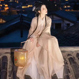 robe-chinoise-traditionnelle-danse-folklorique