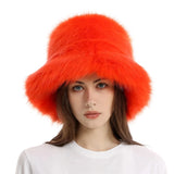 chapeaux-chinois-seau-en-peluche