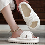 chaussons-chinois-bandes-crois-es