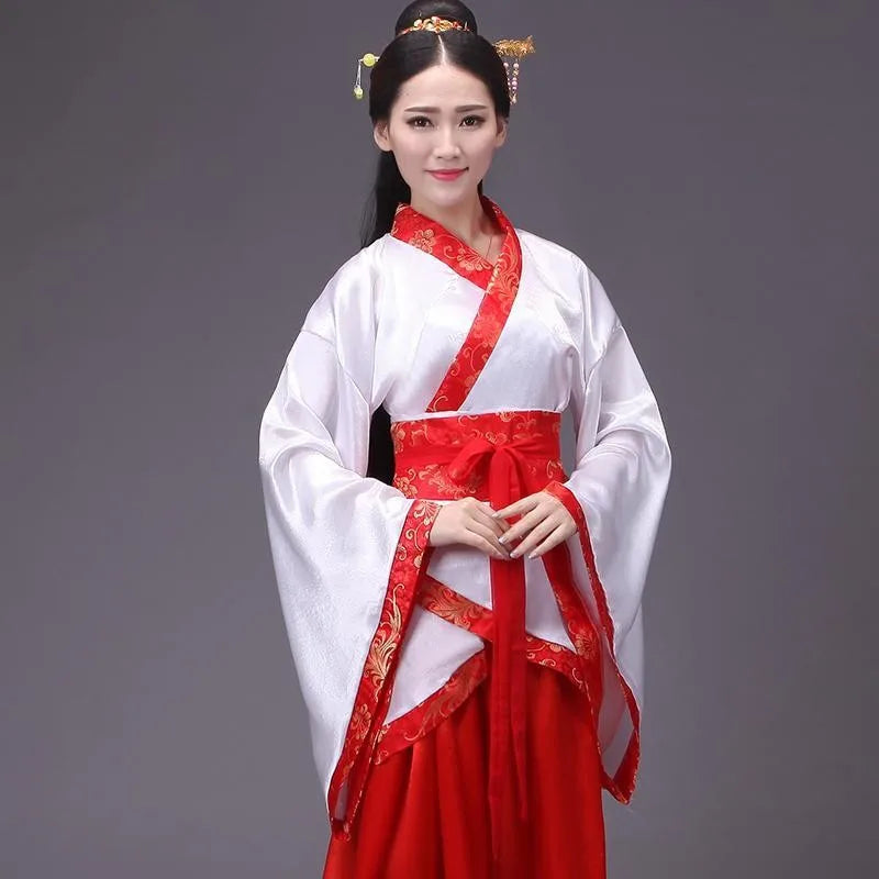 robe-chinoise-danse-feerique