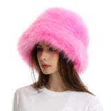 chapeaux-chinois-seau-en-peluche