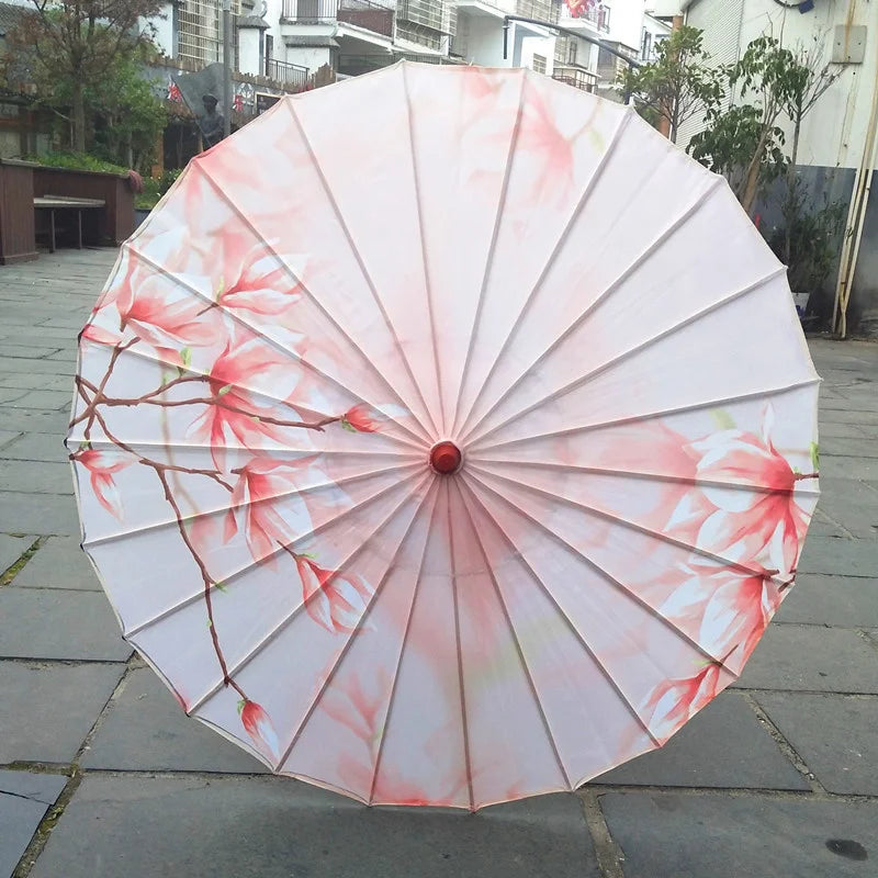 ombrelle-chinoise-en-soie-avec-fleurs