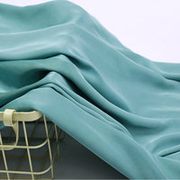 tissu-chinois-satin-soyeux-doux