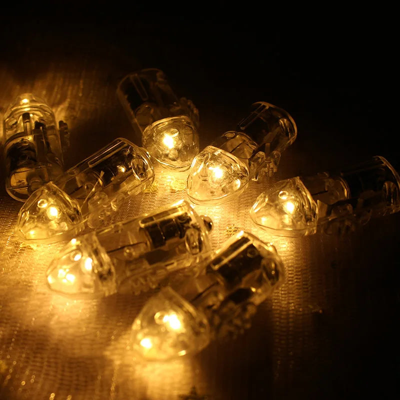 lanterne-chinoise-papier-or-et-blanc