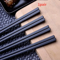 baguettes-chinoises-alliage-noir-bambou