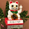 porte-bonheur-chat-chinois-doigt-vertical