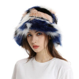 chapeaux-chinois-seau-en-peluche