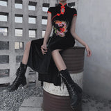 robe-chinoise-col-montant-dragon-gothique