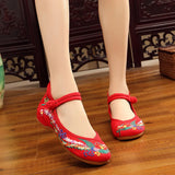 ballerines-chinoises-en-toile-brodee