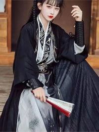 robe-chinoise-cosplay-dynastie-gothique.
