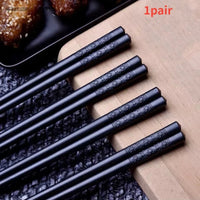 baguettes-chinoises-alliage-noir-bambou