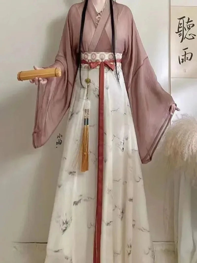 tenue-chinoise-robe-broderie-florale