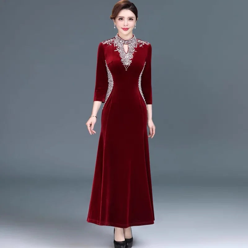 cheongsam-robe-velours-or-diamant