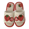 chaussons-chinois-peluche-fraise