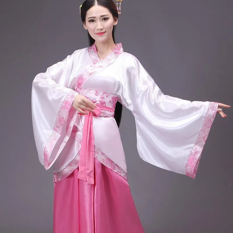 robe-chinoise-danse-feerique