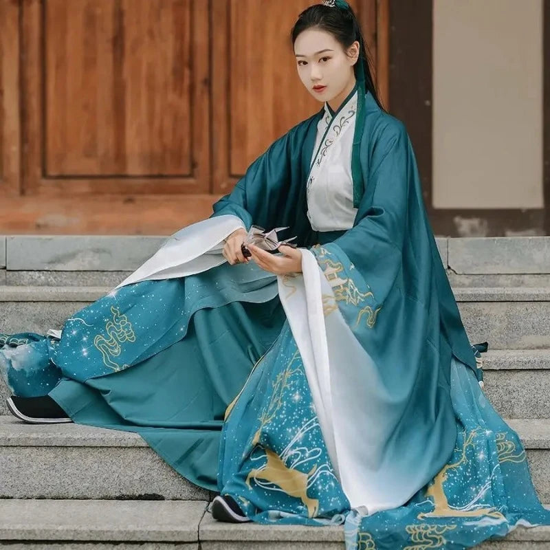 hanfu-femme-broderie-elk-vert-d-grad