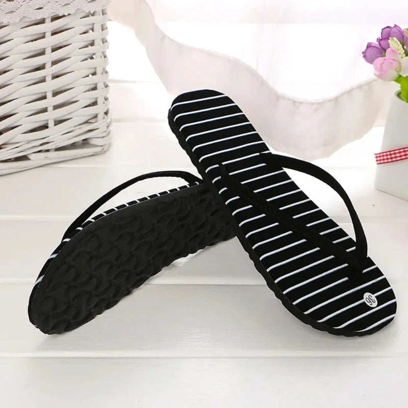 chaussons-chinois-caoutchouc-claquettes