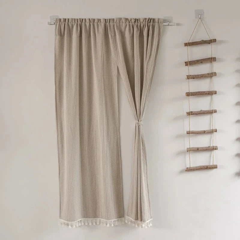 Prosta chińska wiatroszczelna zasłona