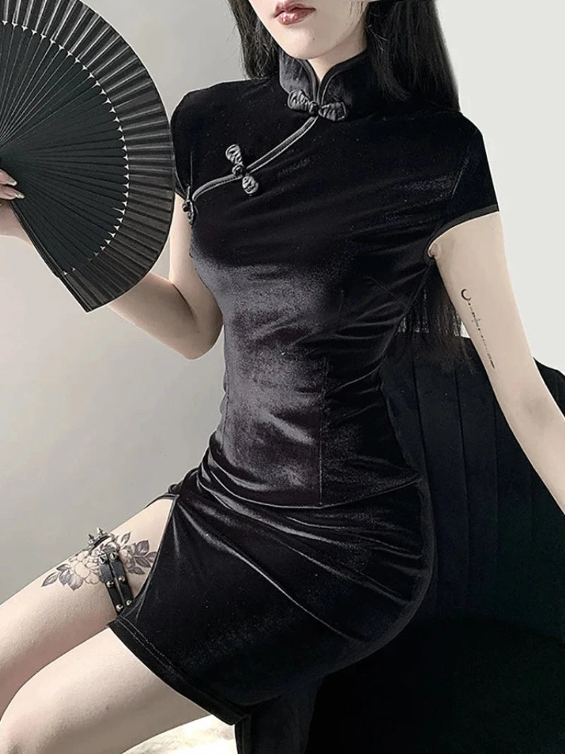 cheongsam-robe-gothique-sombre