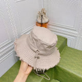 chapeaux-chinois-bob-chapeau-de-seau