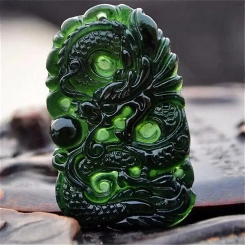 collier-chinois-jade-noir-vert-dragon