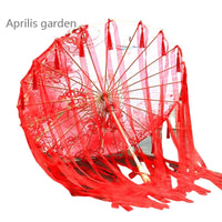 ombrelle-chinoise-dentelle-danse