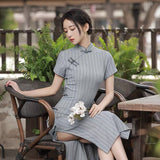 robe-chinoise-lignes-de-carres