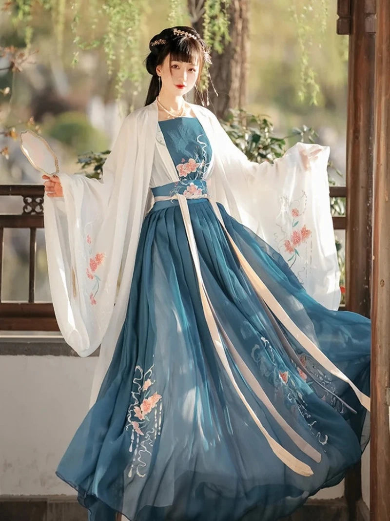 hanfu-robe-brod-dynastie-wei-jin