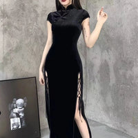 robe-chinoise-moderne-style-gothique-noir